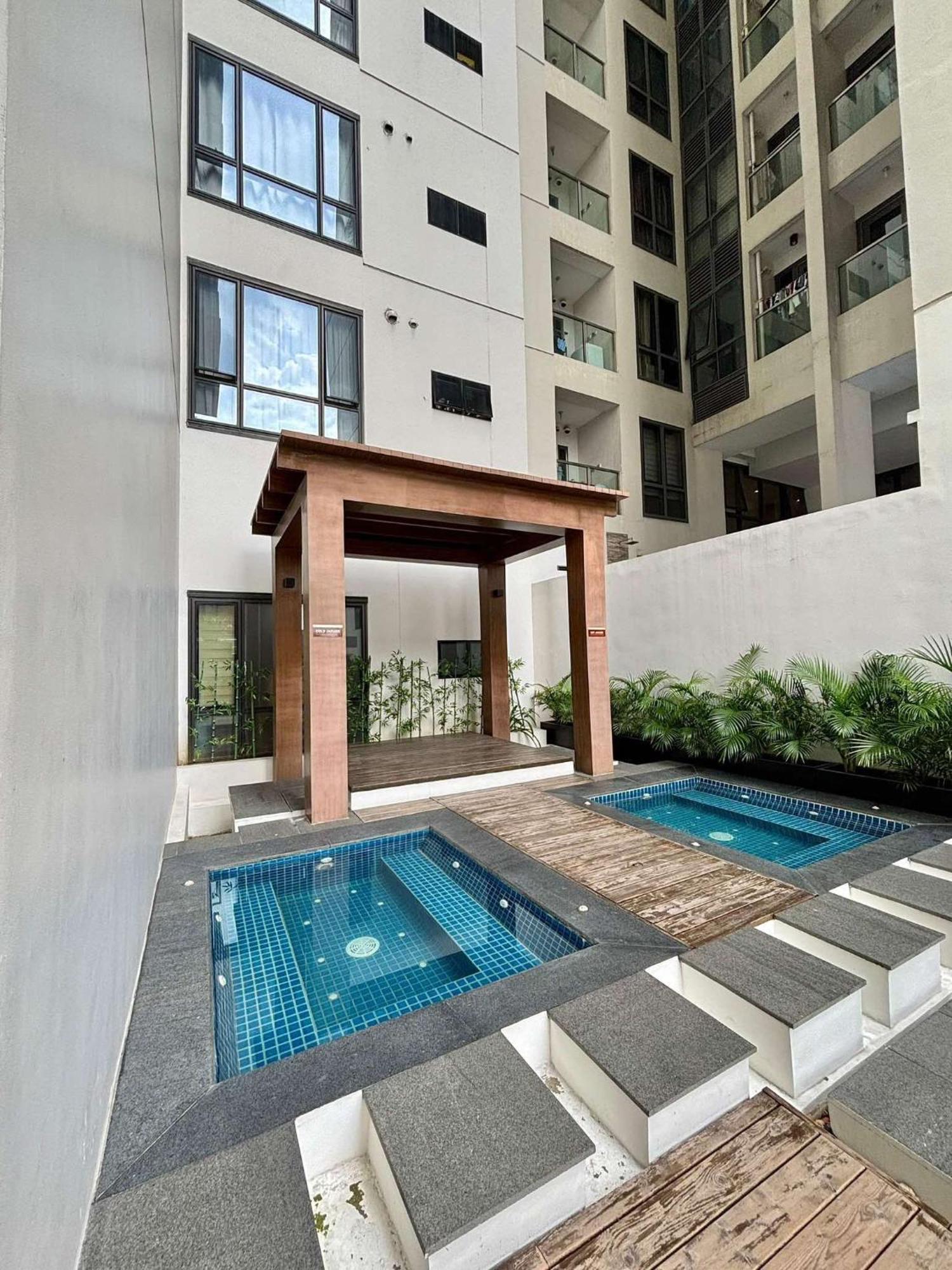Greenbelt Hamilton Tower 1 Legazpi Makati City Zewnętrze zdjęcie