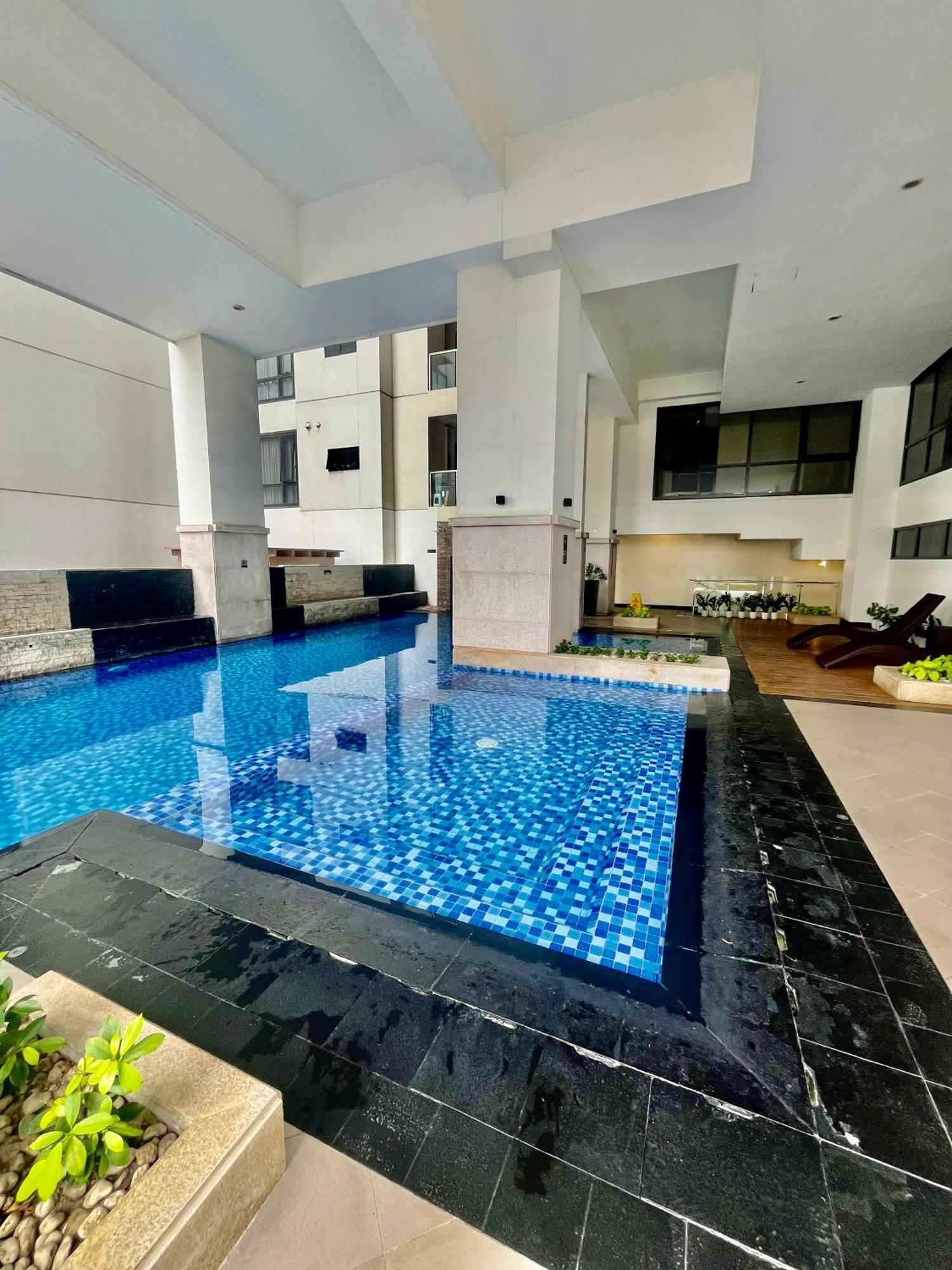 Greenbelt Hamilton Tower 1 Legazpi Makati City Zewnętrze zdjęcie