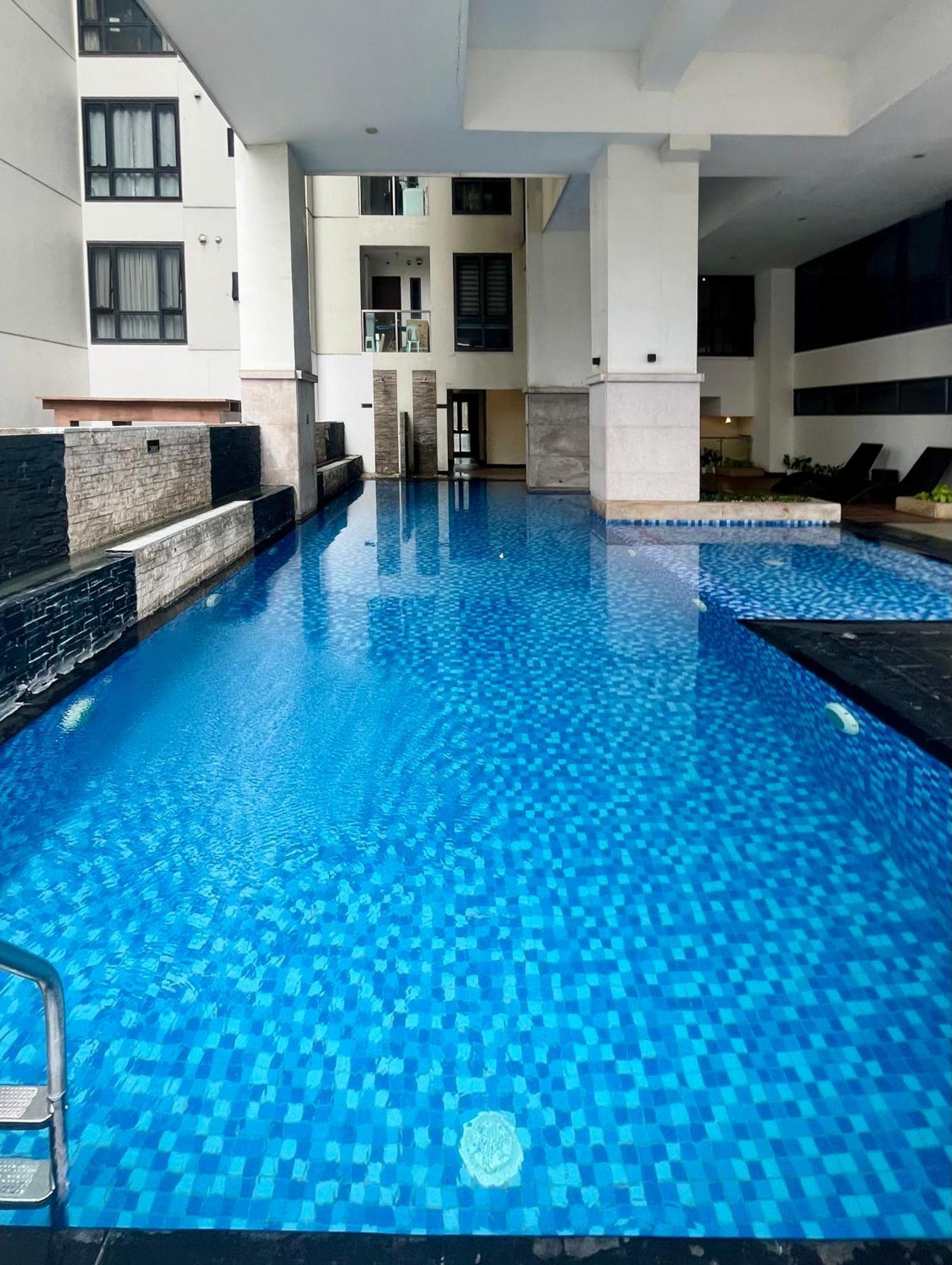 Greenbelt Hamilton Tower 1 Legazpi Makati City Zewnętrze zdjęcie